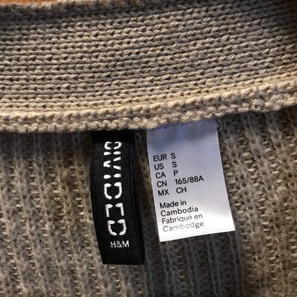 H&M lace up knit sweater - Picture 4 of 4